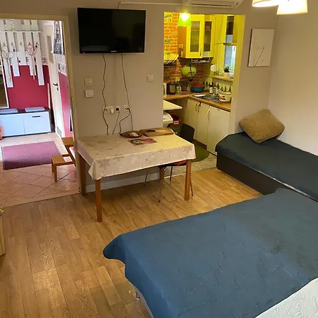 Fajna Kwatera * Varsovia