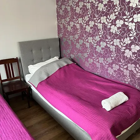 Fajna Kwatera Varsovia