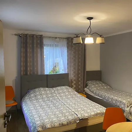 Fajna Kwatera Apartamento Varsovia